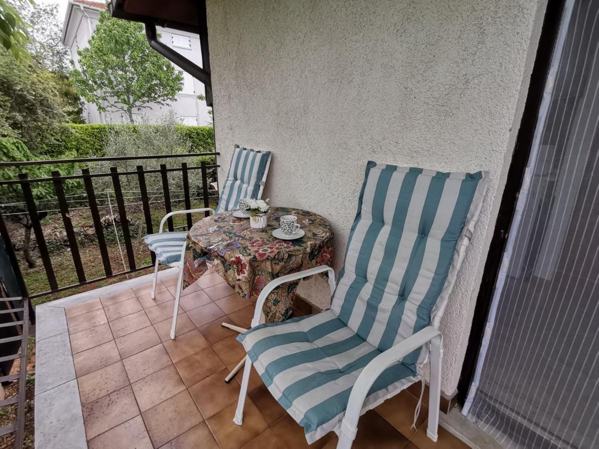 Apartment Studio Zvonka زامبراتيجا المظهر الخارجي الصورة